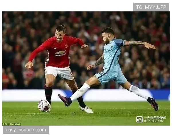 伊布回撤接应如何激活进攻并压制对手防线？