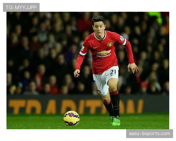 内维斯作为攻防转换枢纽的战术定位解析